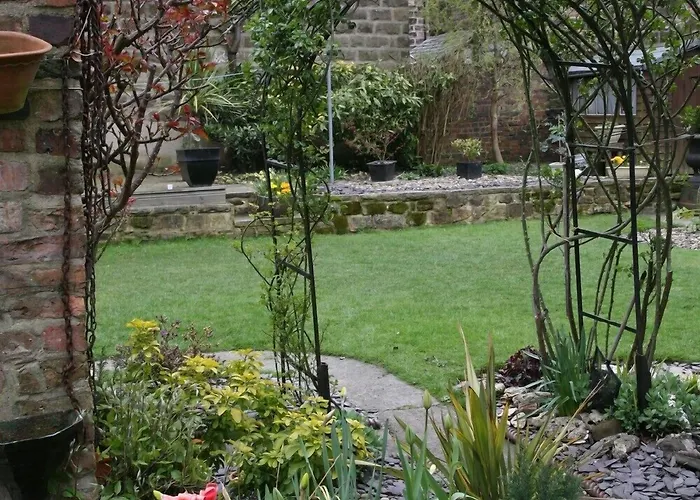 Alexandra Court Bed & Breakfast Harrogate